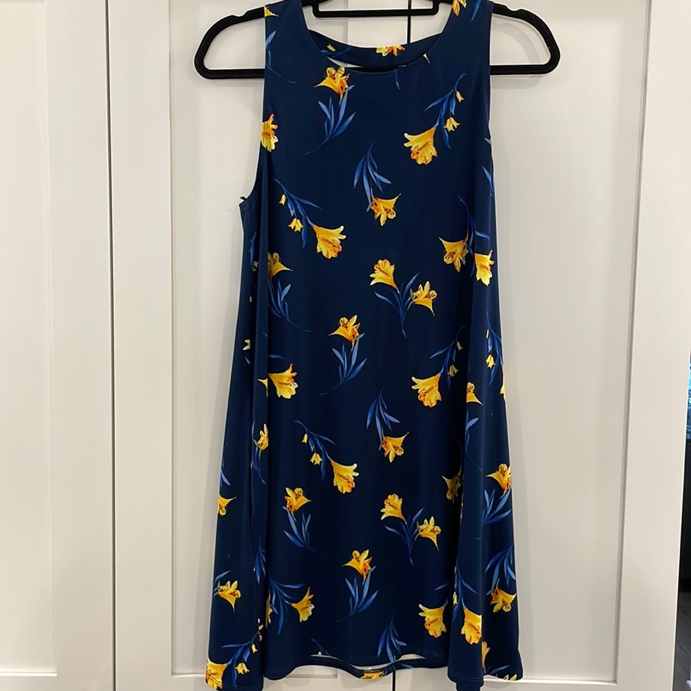 Nine Britton darling dark blue with yellow flowers A line dress.